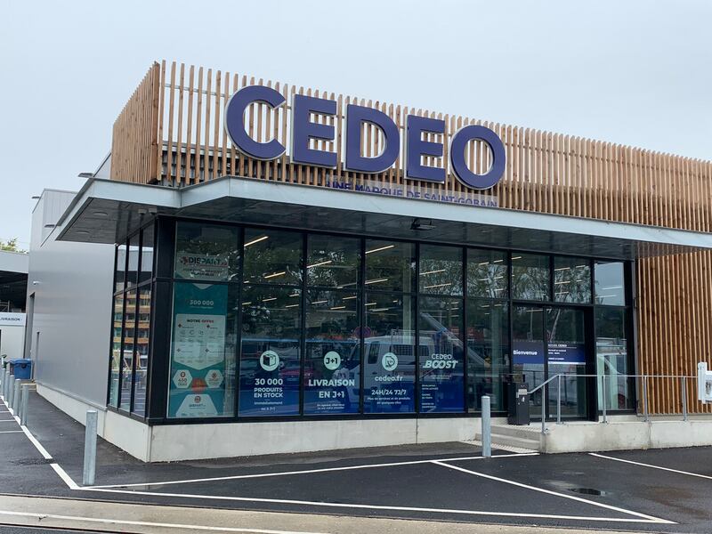 Cedeo La Queue En Brienull