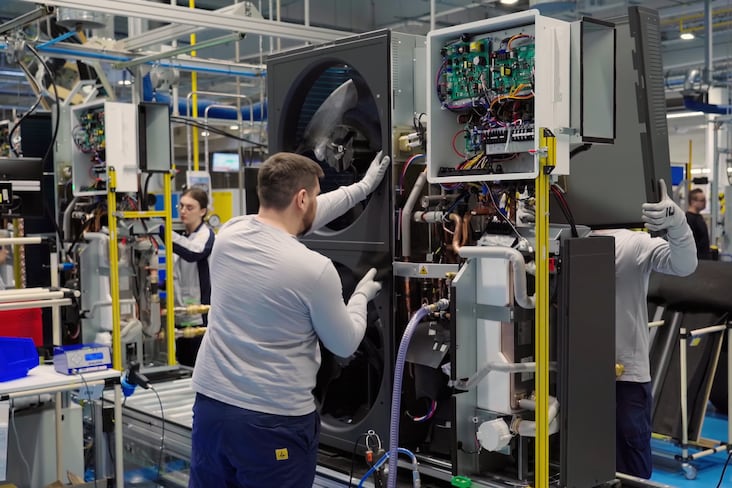 L'unité extérieure de la pompe à chaleur Aquarea de Panasonic est produite au sein de l'usine de Pilsen, en République tchèque.