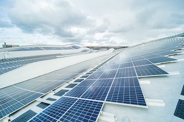 Bâtir pour le Climat 2024 KINGSPAN France dévoile sa démarche à empreinte carbonée pour accélérer la lutte contre les « passoires tertiaires »